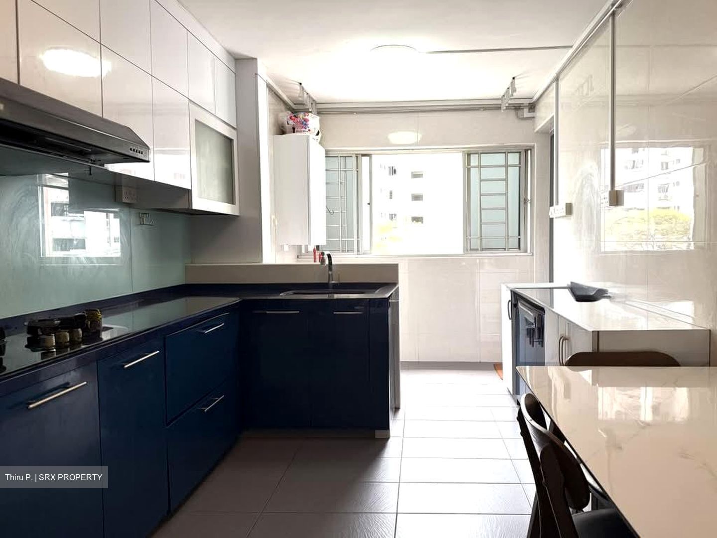 Blk 249 Jurong East Street 24 (Jurong East), HDB 3 Rooms #593100901